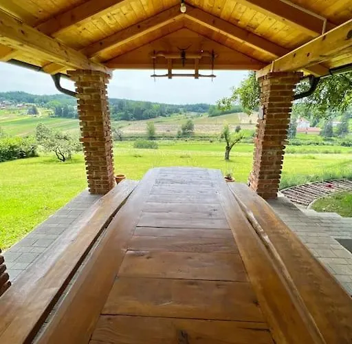 Hébergement de vacances Mini Ranch Protulipa *